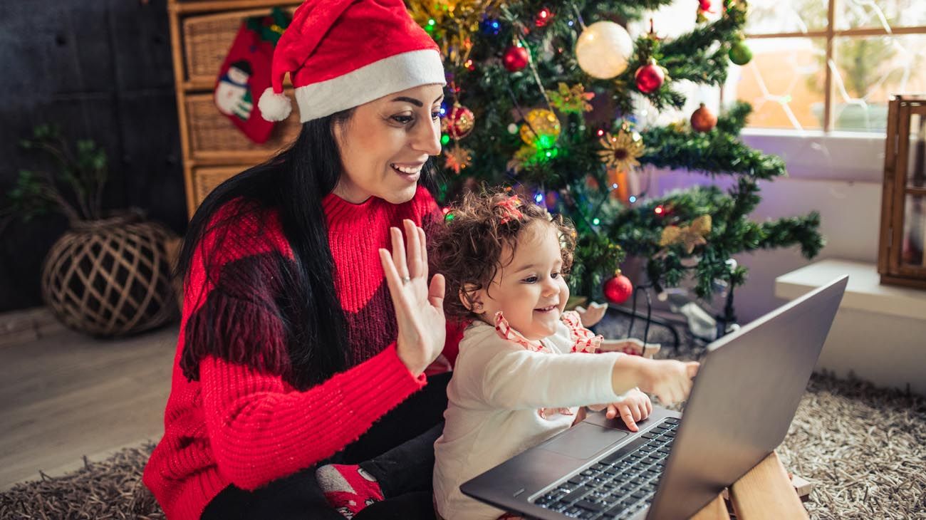 Navidad digital: hacer regalos por WhatsApp y el “amigo invisible” online