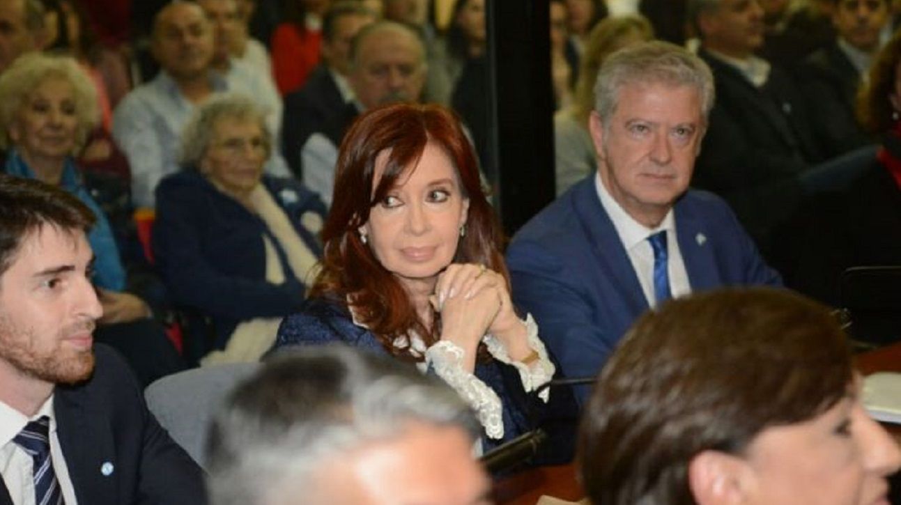 Cristina Kirchner pidió ausentarse del juicio por la Obra Pública