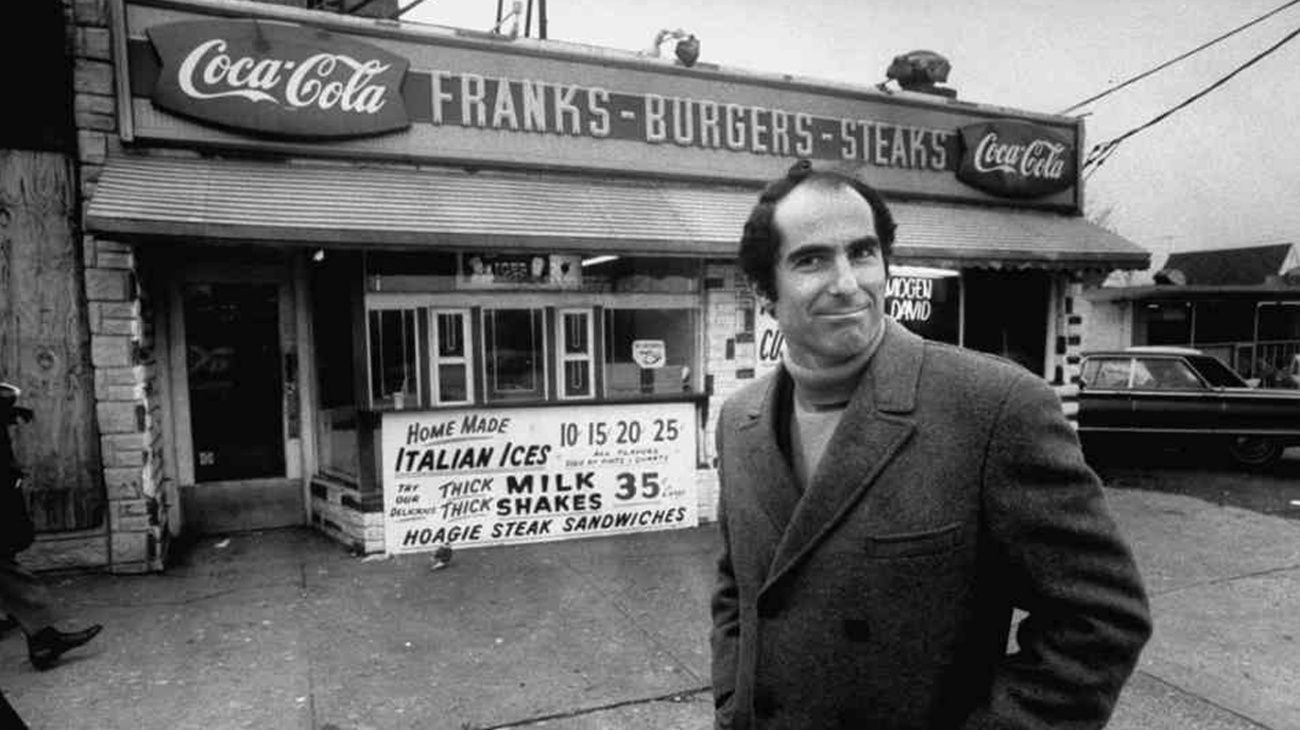 El célebre y polémico escritor Philip Roth murió a los 85 años