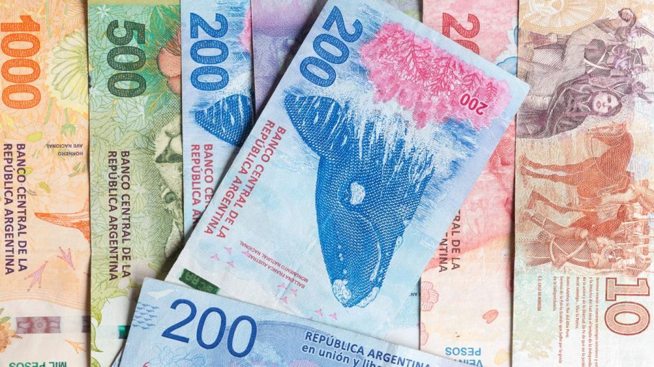 Casi 100 mil pesos para no ser pobre