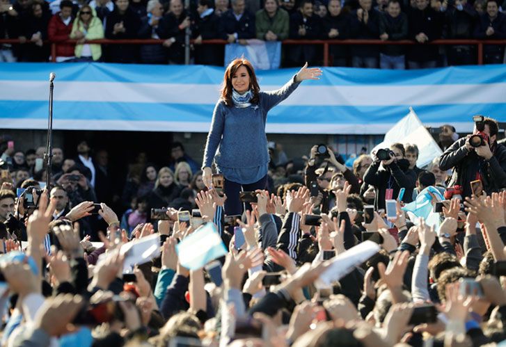 En el medio, la nada