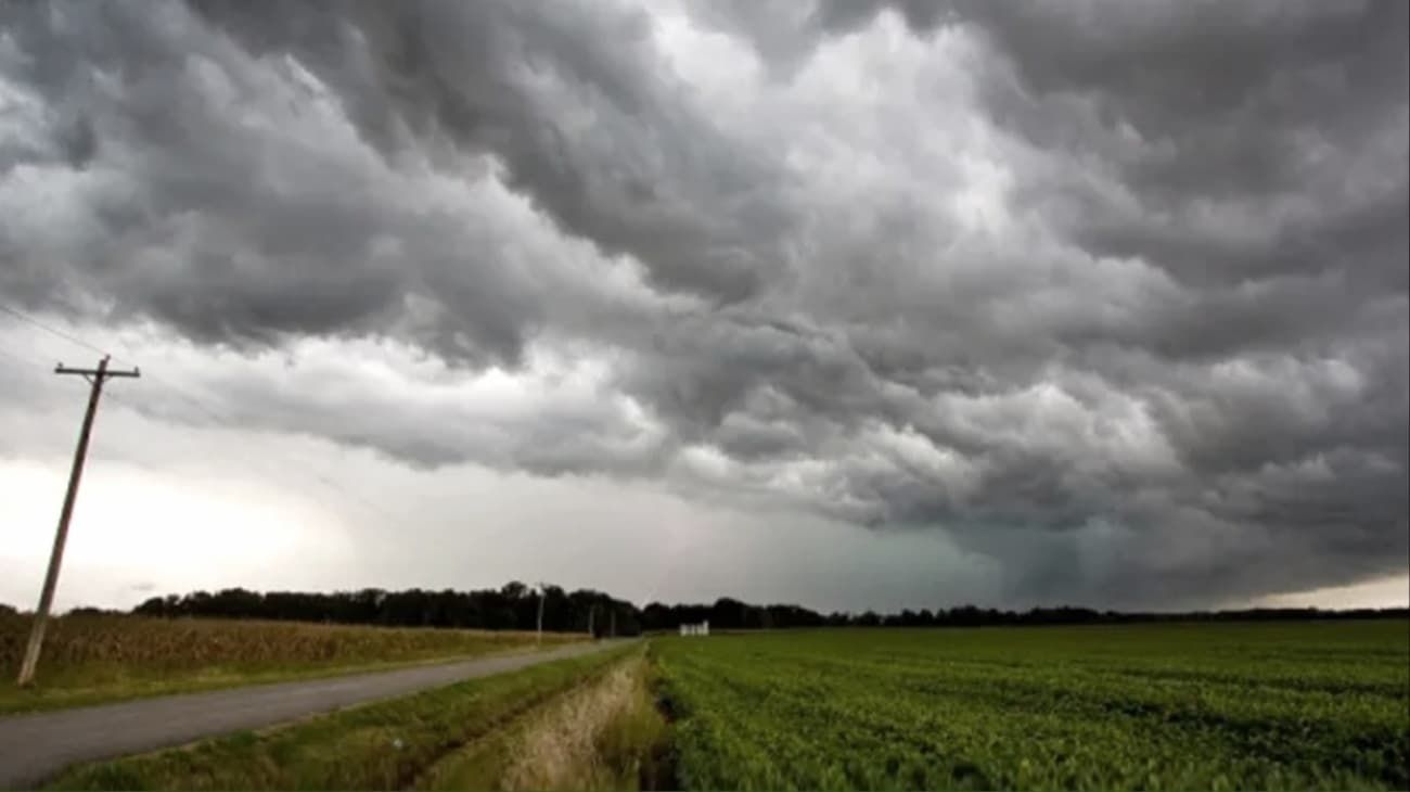 Las provincias de Buenos Aires y Río Negro bajo alerta naranja por tormentas