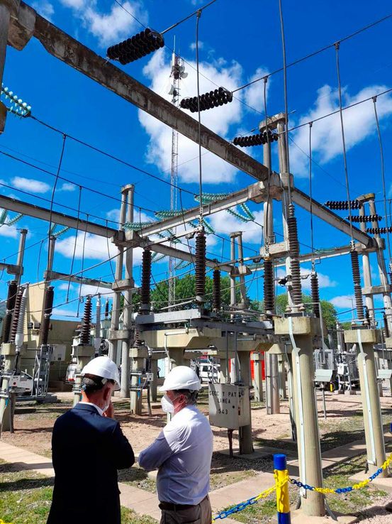 Ola de calor: el Gobierno importa combustible para que las industrias no sufran cortes de luz