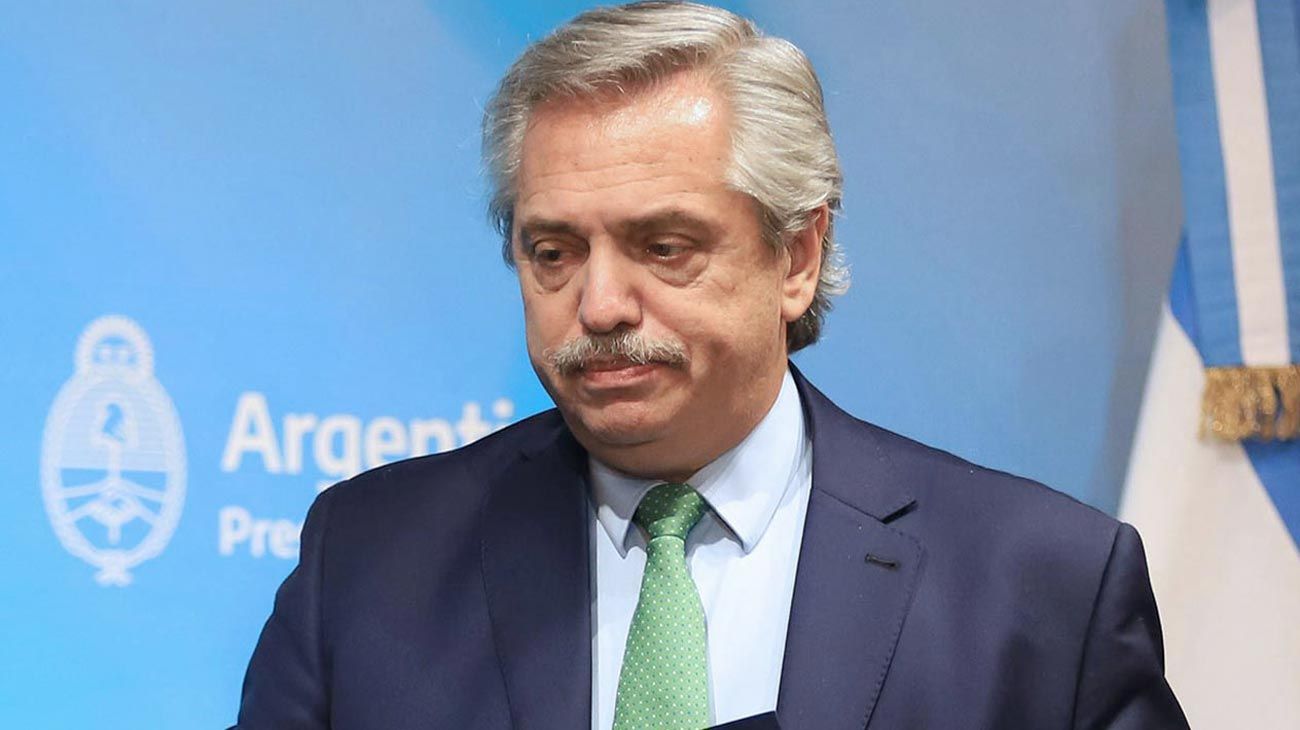 La comunicación de gobierno, también en ruso