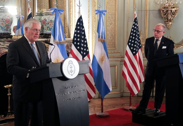Estados Unidos y Argentina analizan sanciones contra Venezuela