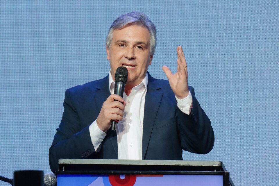 Reducción de ministerios y un fuerte ajuste en las agencias