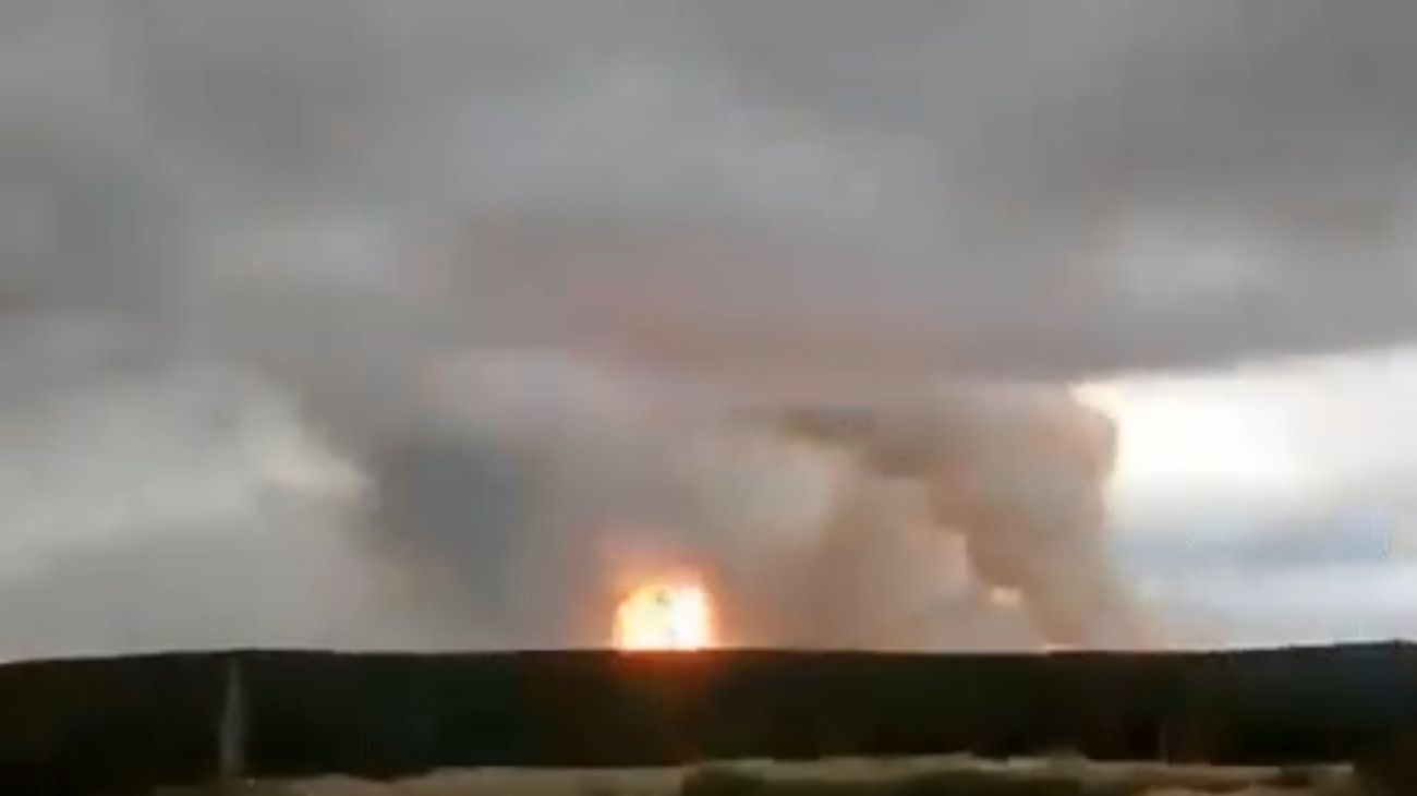 Ocho heridos y miles de evacuados en Siberia por la explosión de un arsenal militar