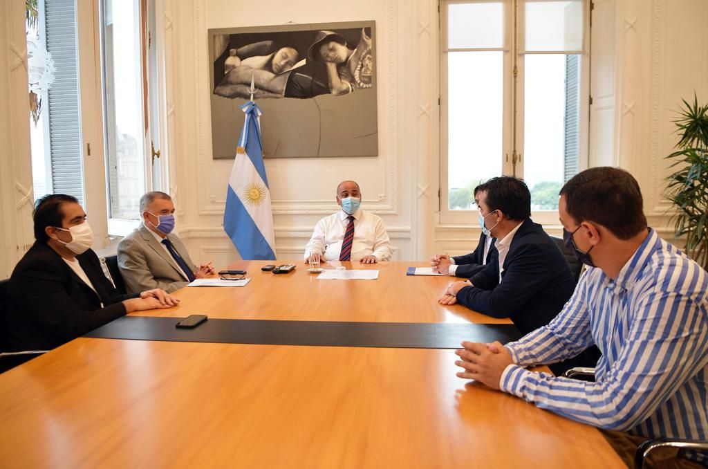 Jaldo gestiona dos grandes obras para el servicio de energía eléctrica en Nación