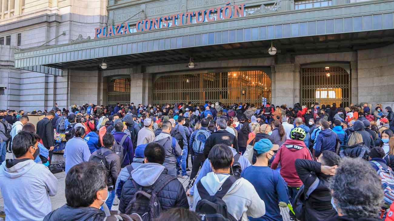 Caos en Constitución por cortes de la línea Roca