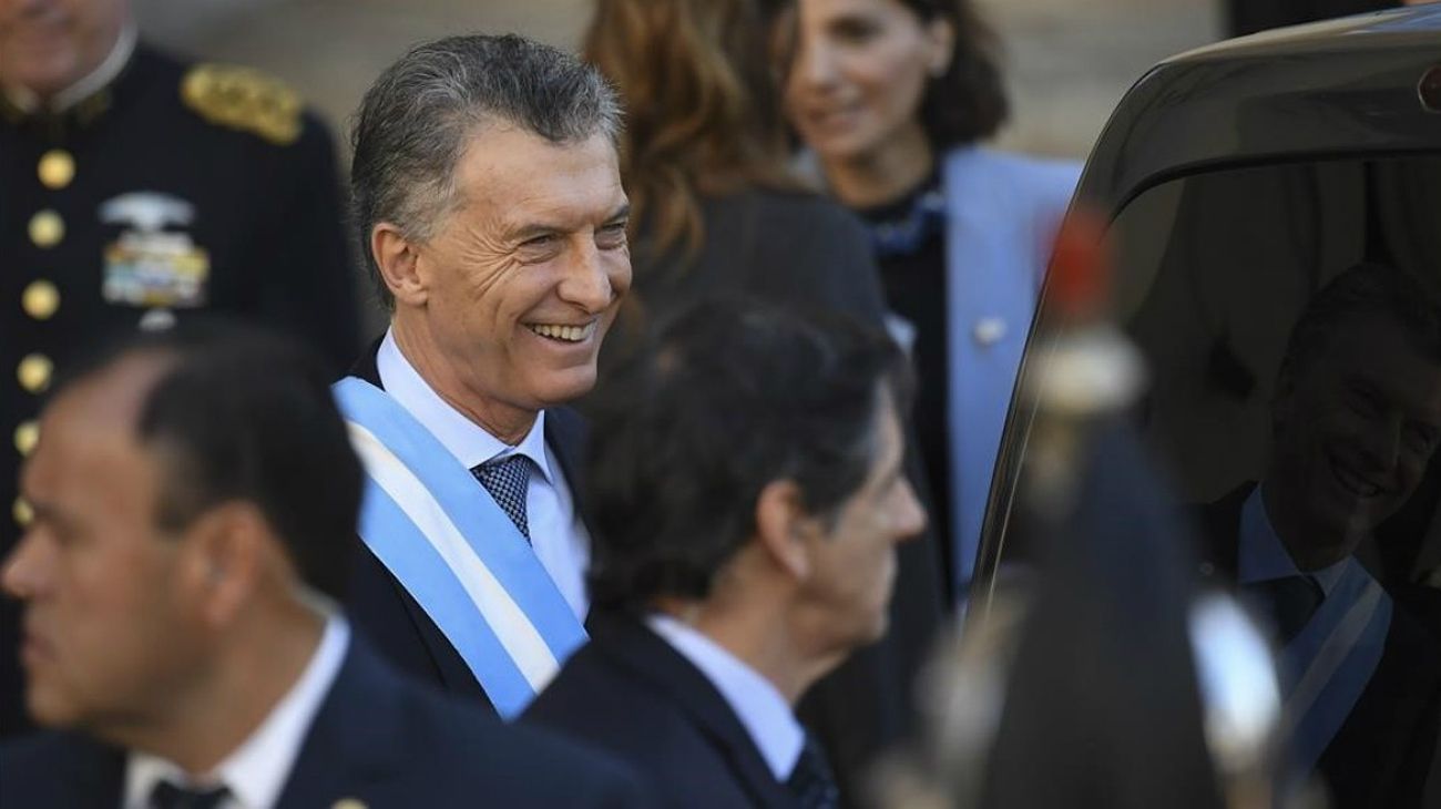 Adelantar las elecciones presidenciales para ganarle a la crisis