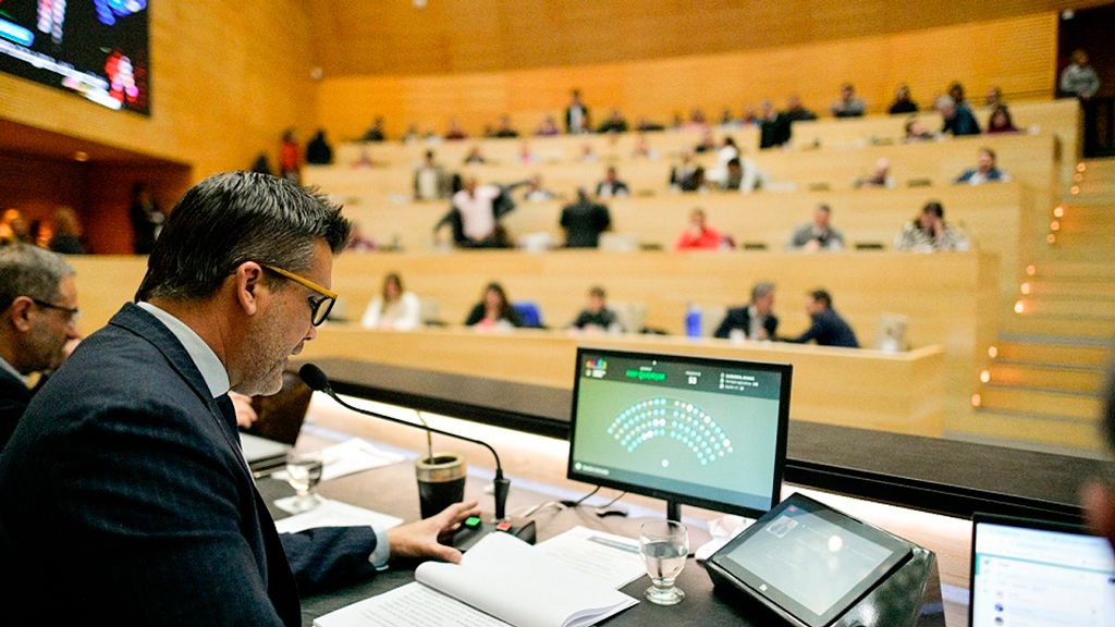 Legislatura de Córdoba: el "cordobesismo" y un llamado de Luis Juez le dieron sanción exprés al blanqueo de capitales