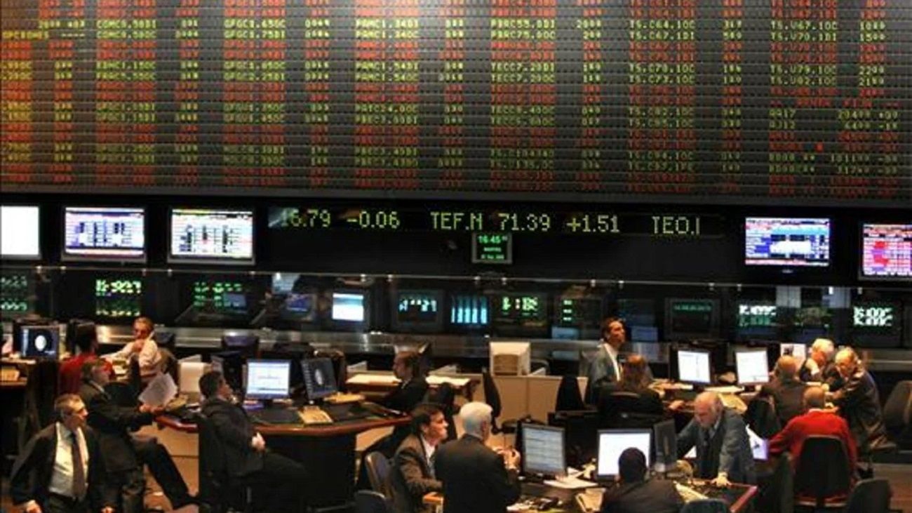 Cómo impacta la asunción de Donald Trump en el mercado de acciones y bonos argentino