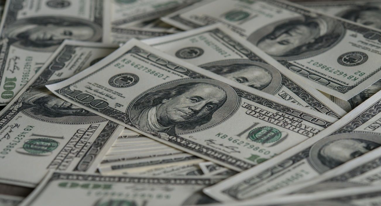 El dólar blue cerró a la baja este 30 de agosto