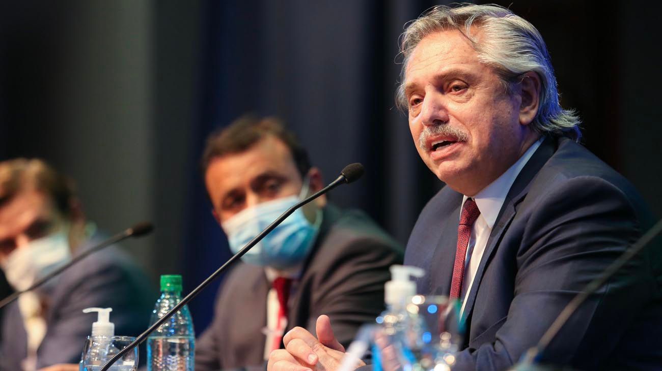 Alberto Fernández mantiene restricciones por el coronavirus por 14 días con el foco en 8 provincias