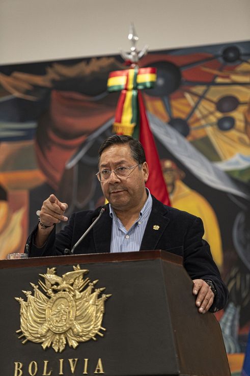 El presidente de Bolivia impulsa un referendo sobre reelección y subsidios a los combustibles
