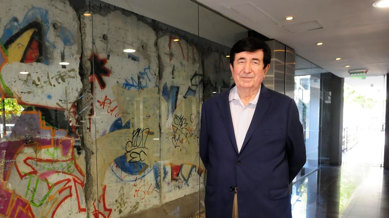 Durán Barba explica las elecciones y la situación política en Latinoamérica de Bolivia a Brasil