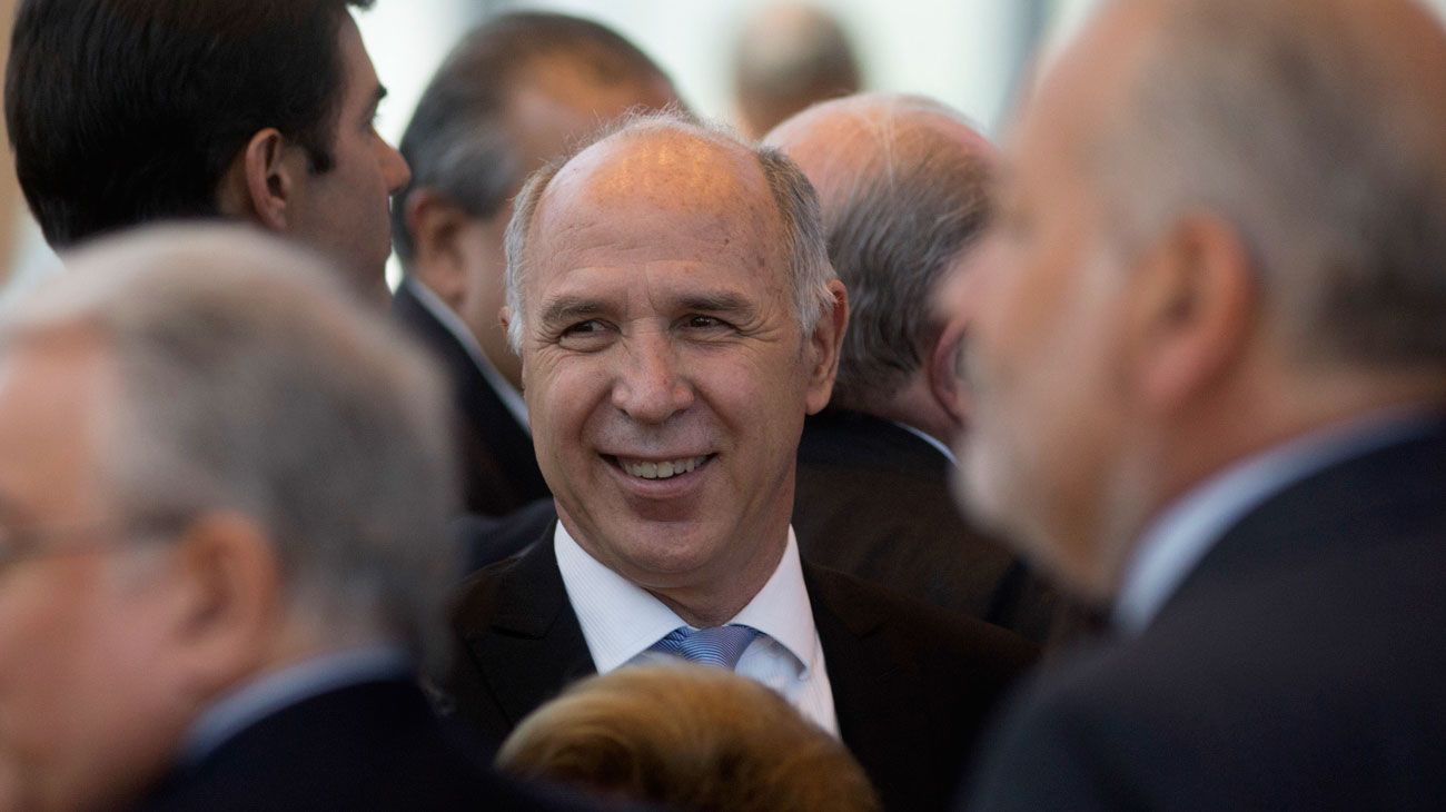 Lorenzetti pidió proteger los derechos de los usuarios en Internet