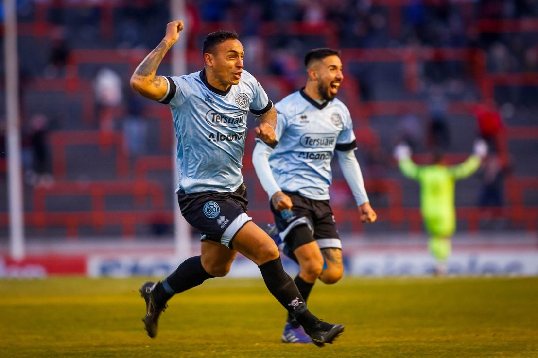 Belgrano volvió al triunfo y sigue cómodo arriba