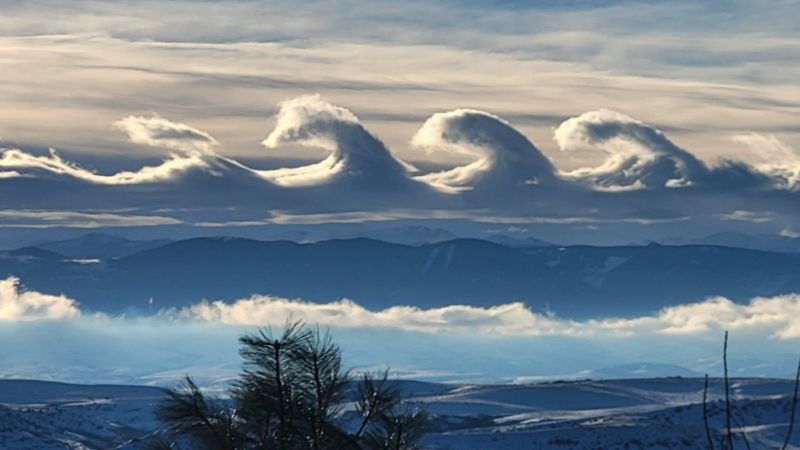 Nubes con forma de ola: El extraño fenómeno en el cielo de Estados Unidos