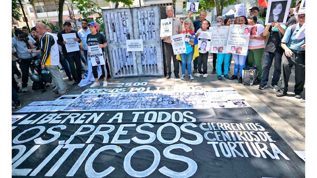 España y Venezuela al borde de la ruptura diplomática tras el asilo a González Urrutia