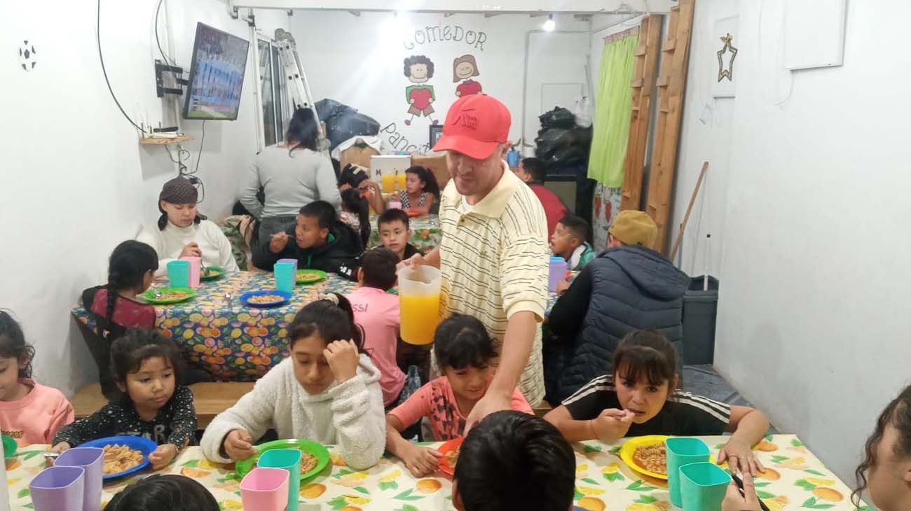 Explotación a jubilados y listas de espera en comedores: otros rostros del hambre