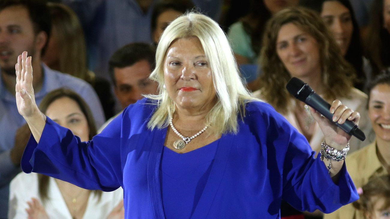 Elisa Carrió: "Los aumentos en la luz no se justifican y las empresas ni te atienden el teléfono"
