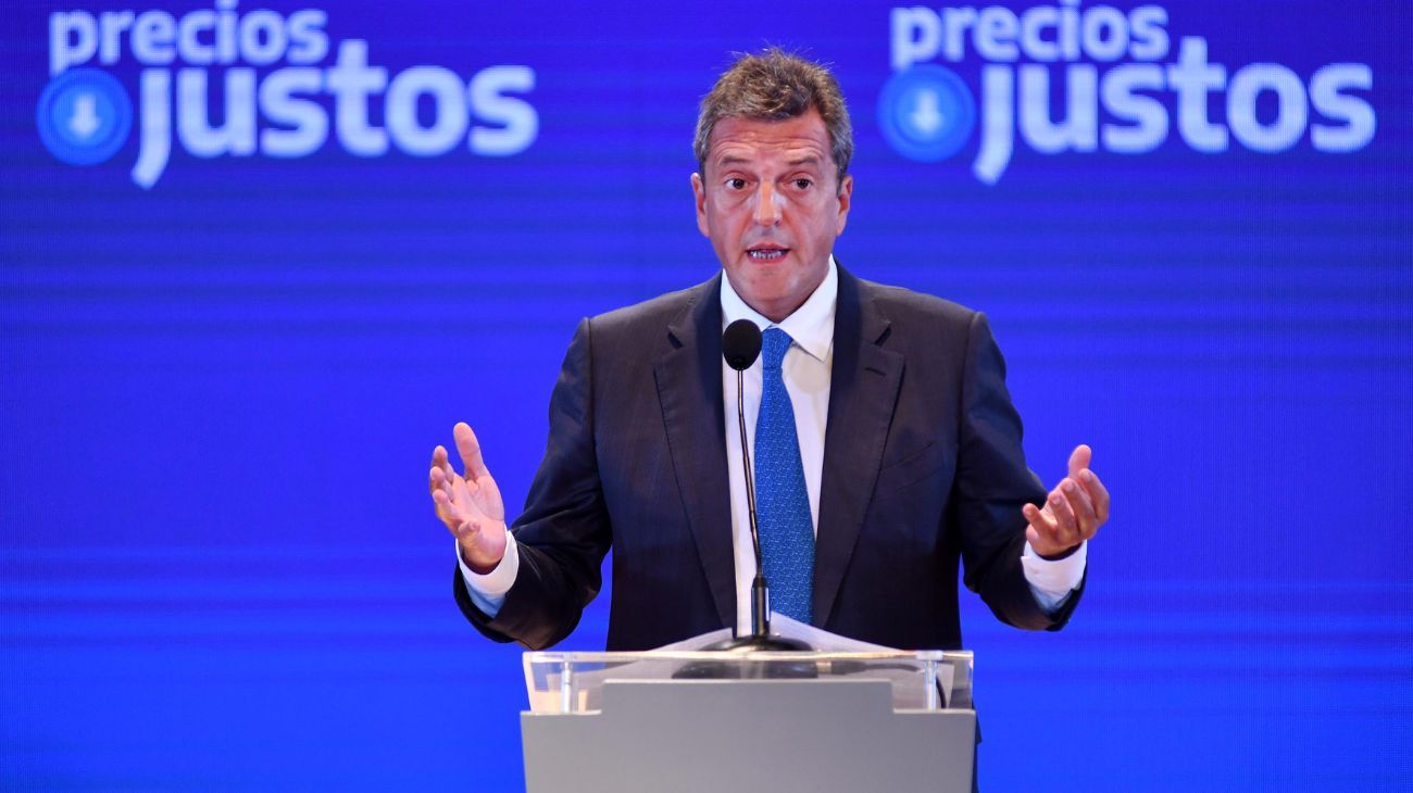 Massa busca llegar a un acuerdo de "salarios justos"