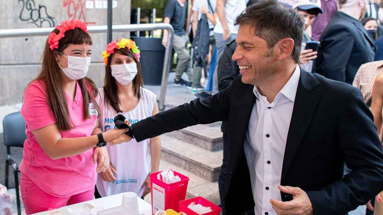 Kicillof hace equilibrio en la interna del FdT, busca ser reelecto y sumar territorio