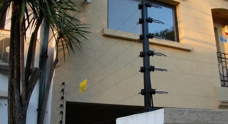 Rosario: boom de ventas de cercos eléctricos para proteger las casas