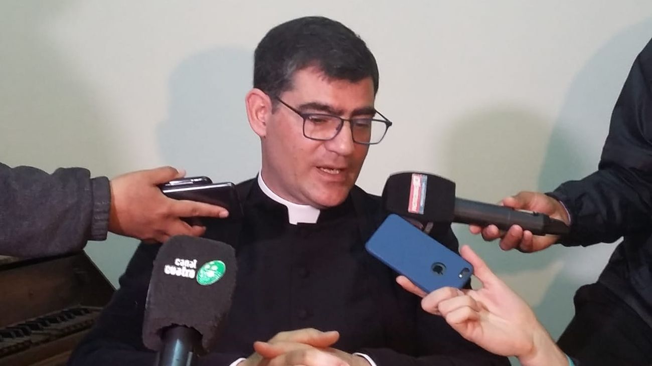 Un sacerdote acusado de violencia de género contra monjas fue designado para hacer exorcismos