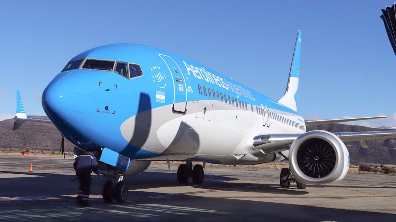 Aerolíneas Argentinas logra récord de puntualidad y cumplimiento de vuelos