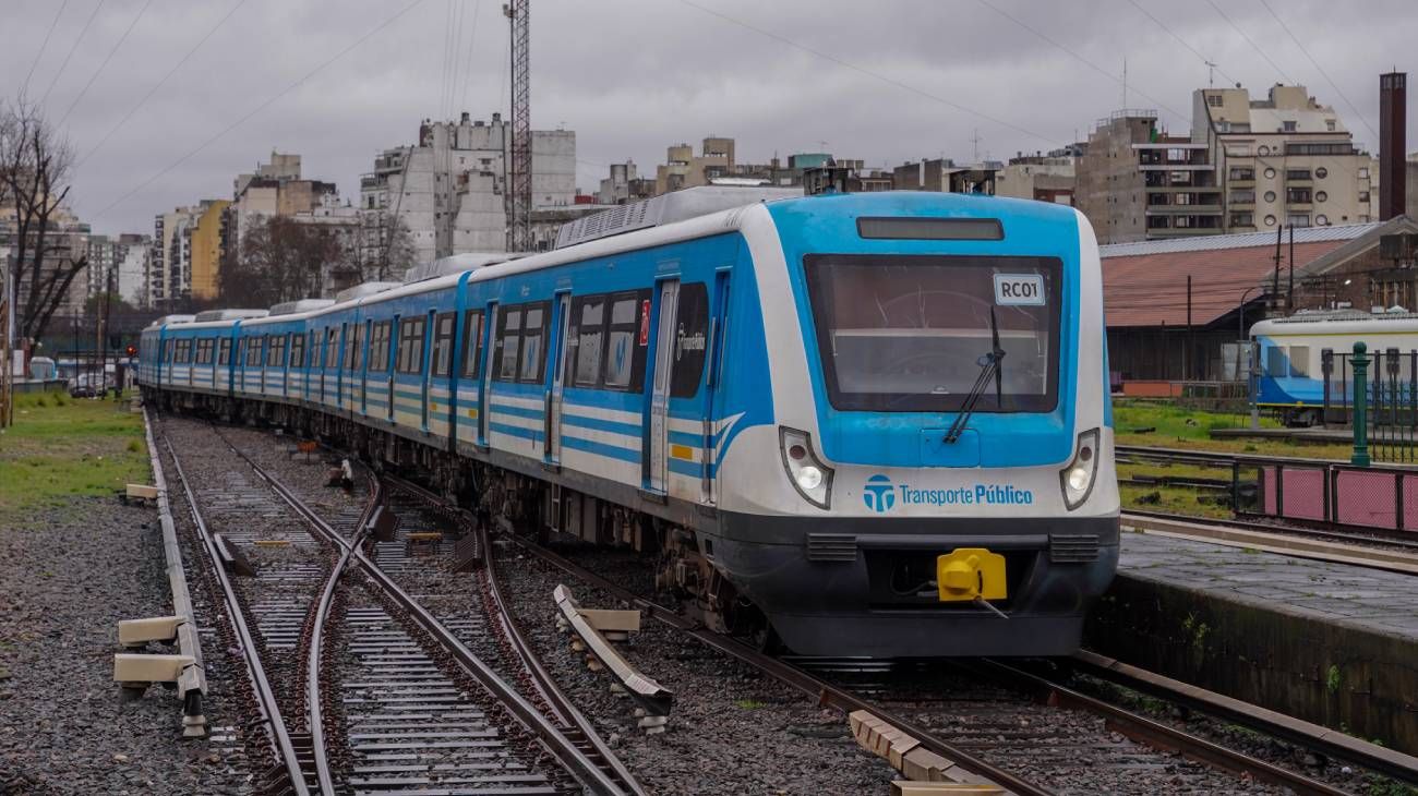 Trenes Argentinos relanzó la renovación de vías de la Línea Sarmiento entre Once y Moreno