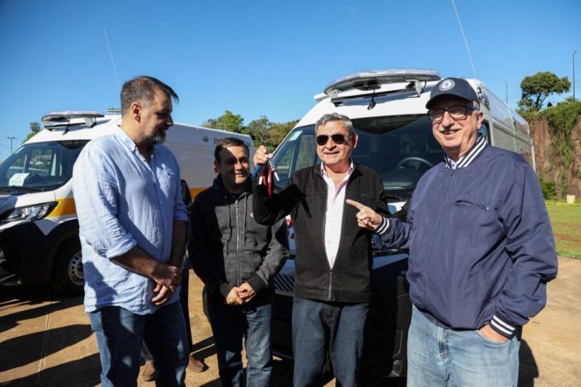 Misiones amplió la red de traslados con nuevas ambulancias para hospitales y municipios