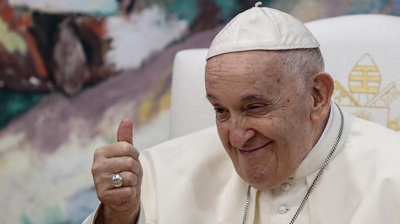 El papa Francisco llamó a ensuciarse las manos "para no ensuciarse el corazón"