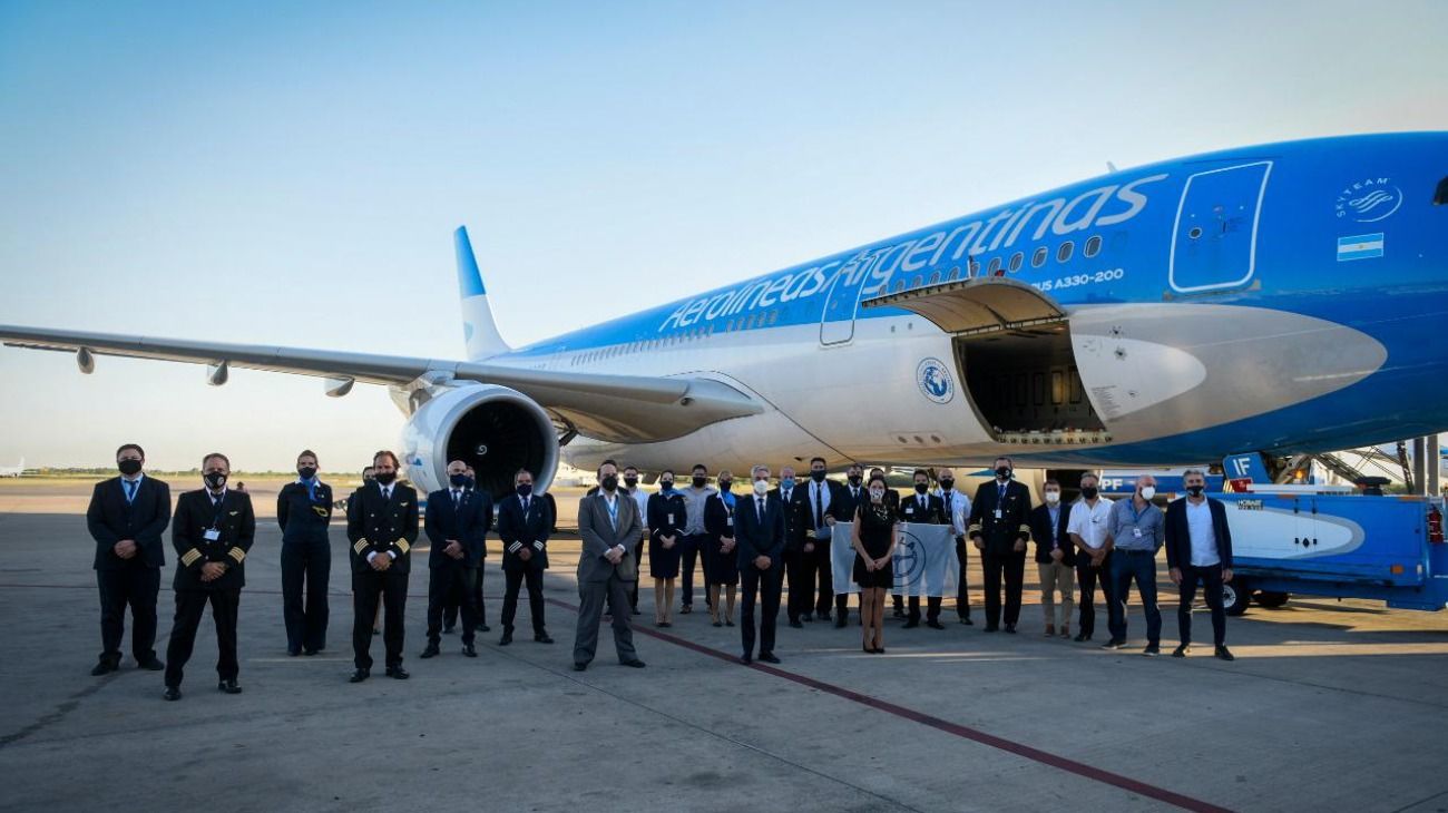 Aerolíneas Argentinas anuncia su segundo vuelo a Moscú para traer 300.000 dosis de Sputnik V
