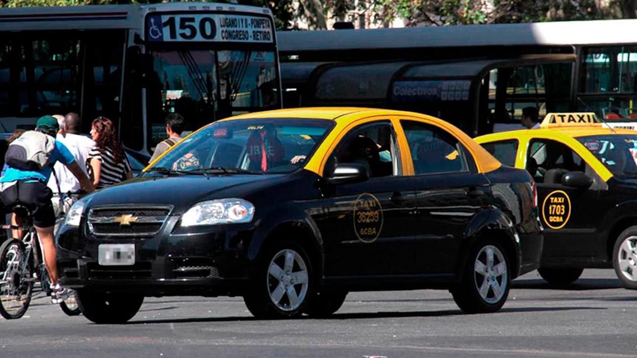 Aumenta la tarifa de taxis: cuánto se pagará la bajada de bandera