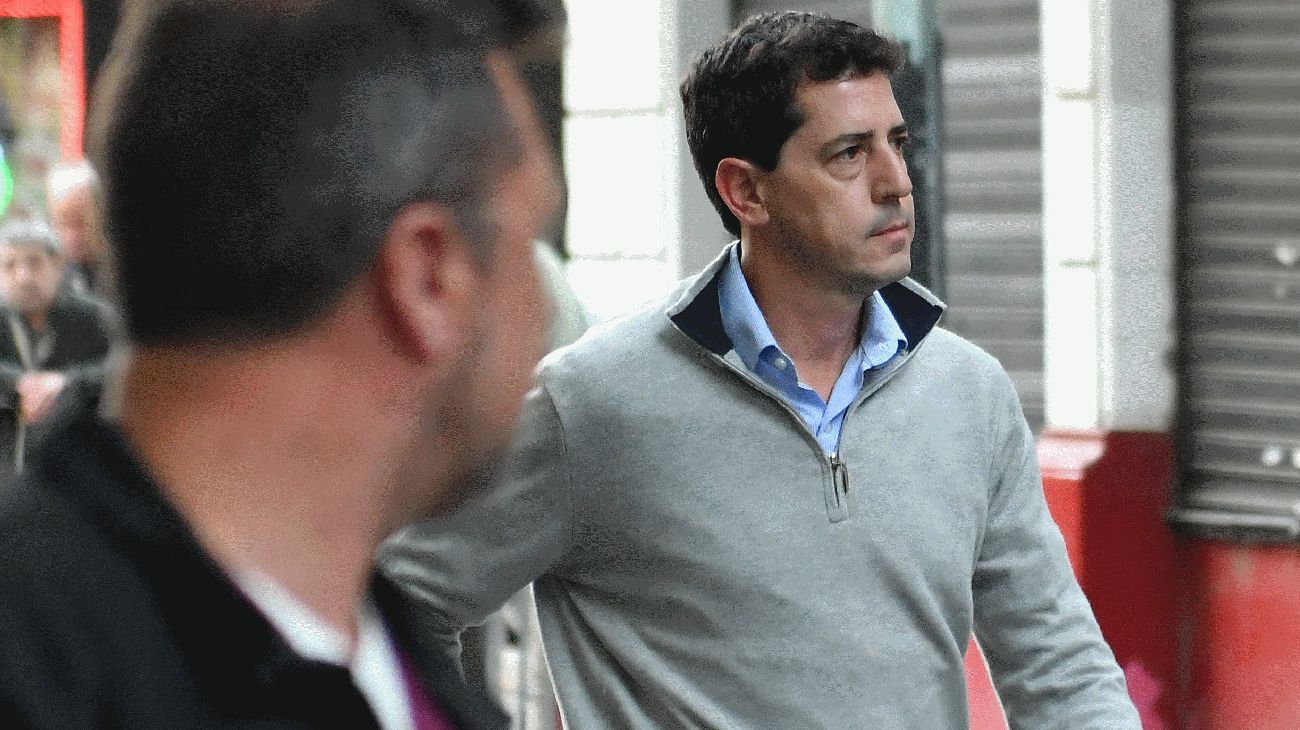 Wado de Pedro afirmó que "no hay democracia con esta Corte": "Proscribieron a Cristina y quieren proscribir el voto"