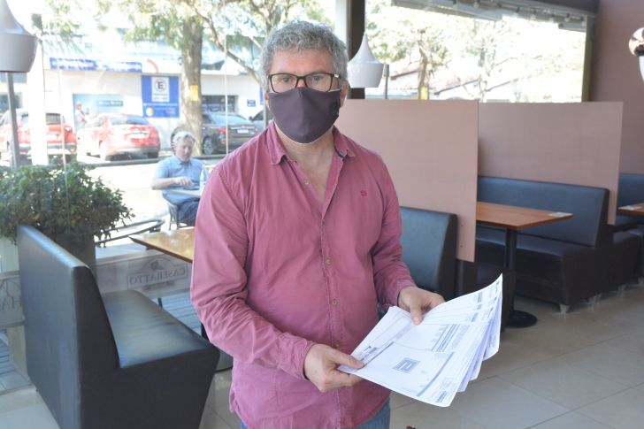 Carta de un comerciante a Schiaretti por altos costos para actualizar boletas de Epec