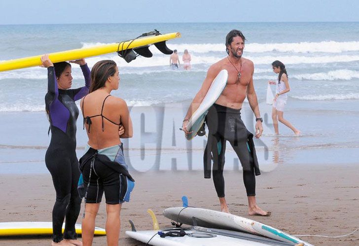 Celasco veranea con las mellizas petardo en Mar del Plata