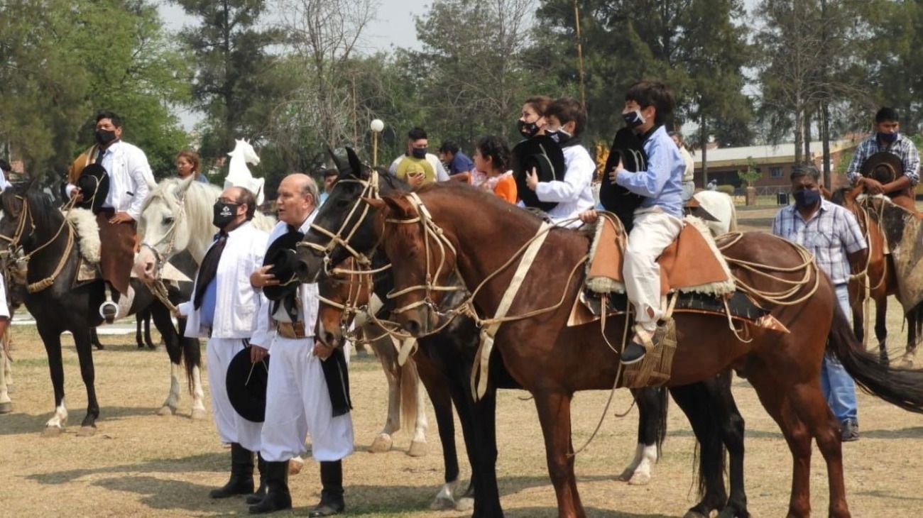 Día de la tradición: ¿es feriado este martes 10 de noviembre?
