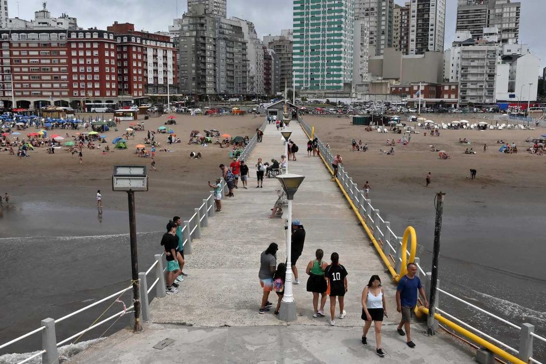 Las altas temperaturas continuarán en los próximos días aunque llegará la lluvia