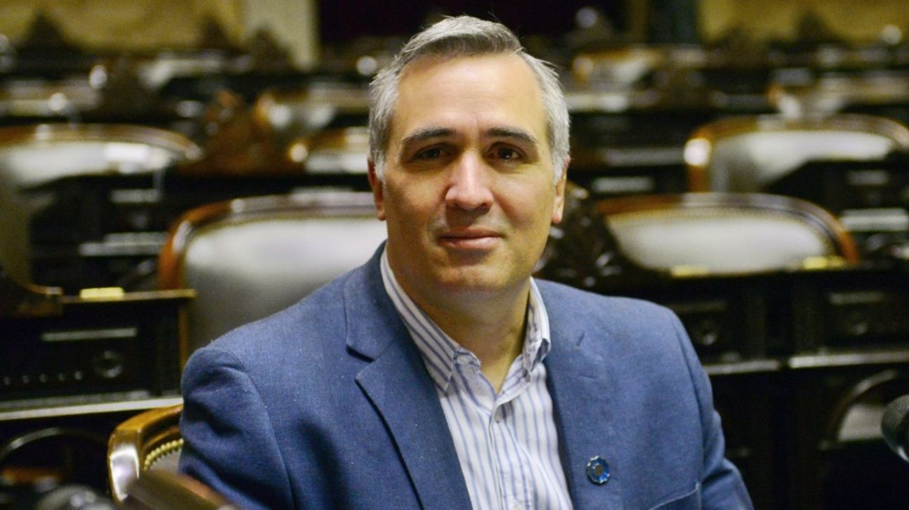 Denuncian a legislador de JxC por comentarios discriminatorios a mujeres en redes sociales