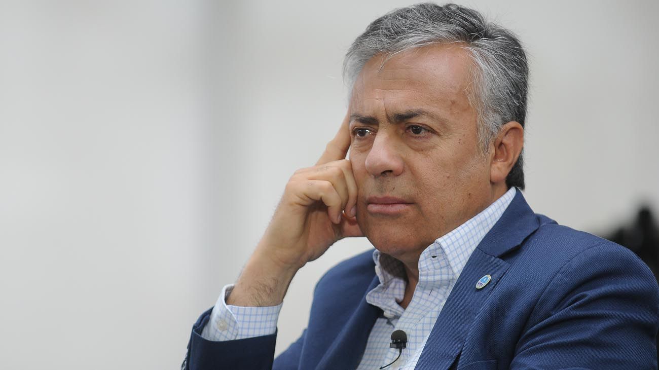 A Cornejo le llovieron ideas y críticas tras retomar la propuesta de #MendoExit