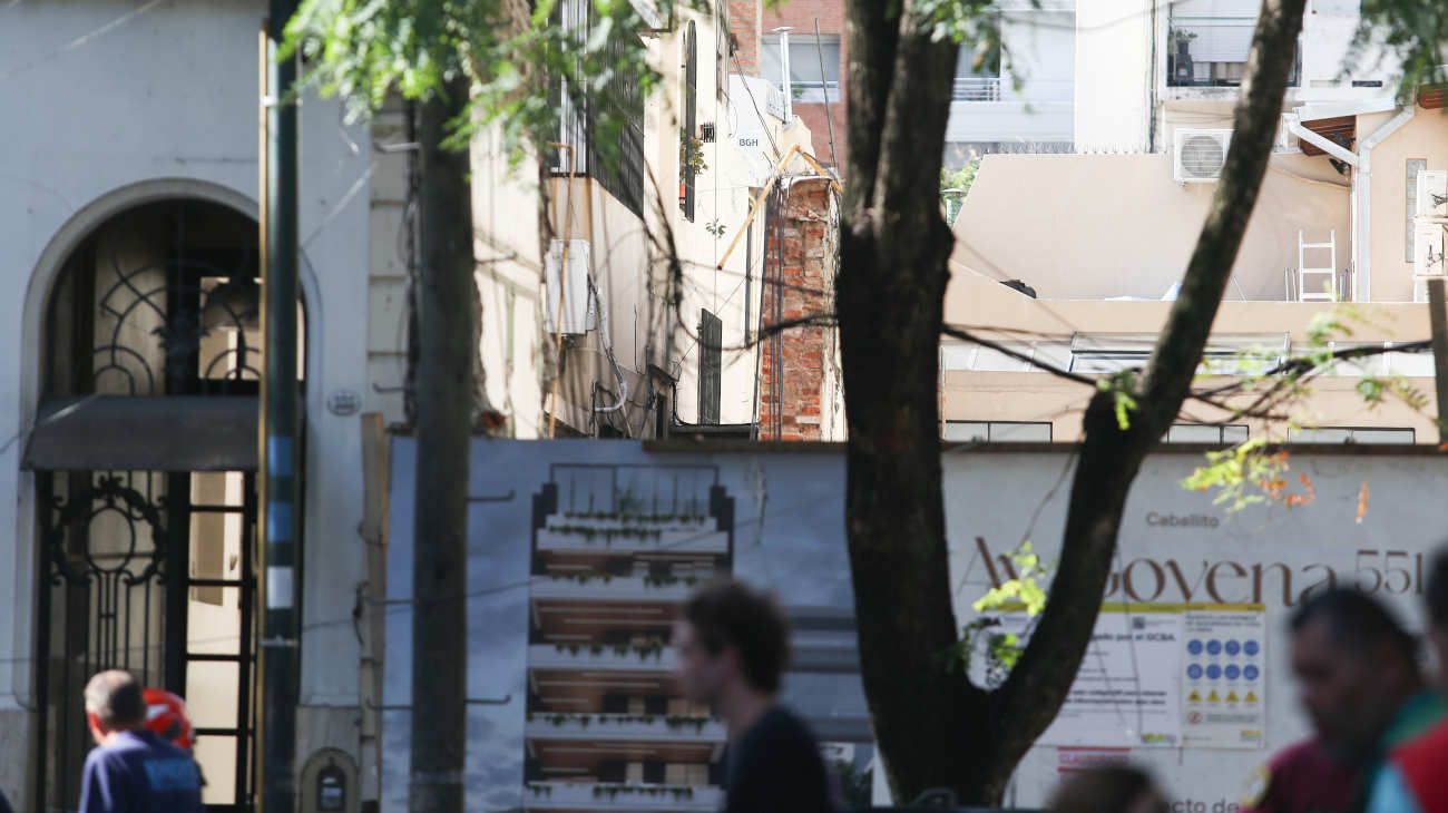 Encontraron un segundo cuerpo en el derrumbe de una obra en construcción en Caballito