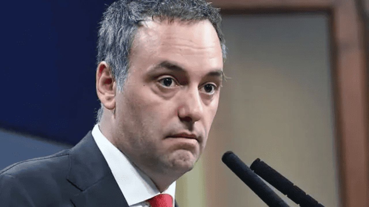 Las jubiladas señaladas como las "prestamistas" de Manuel Adorni negaron conocer al funcionario