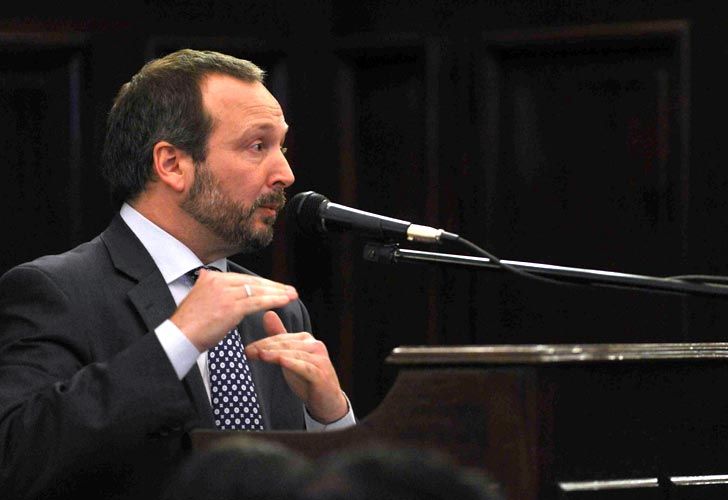 Gobierno contra Perfil: el último papelón