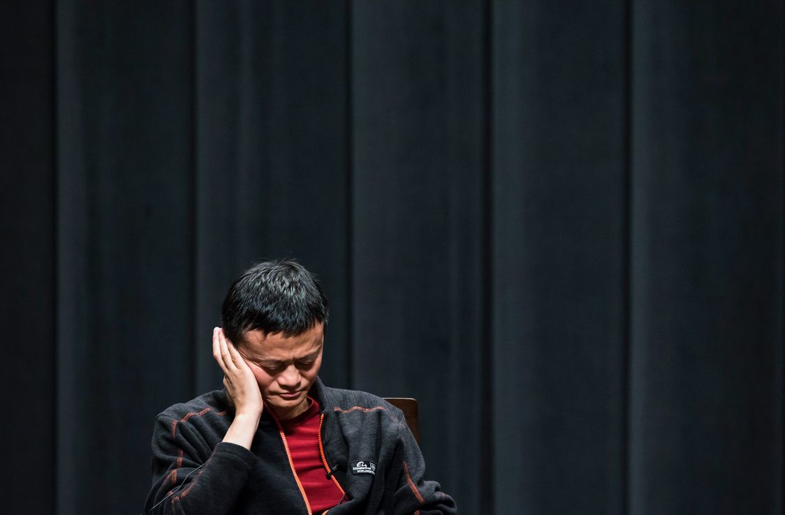 Alibaba sufre caídas inéditas en sus acciones