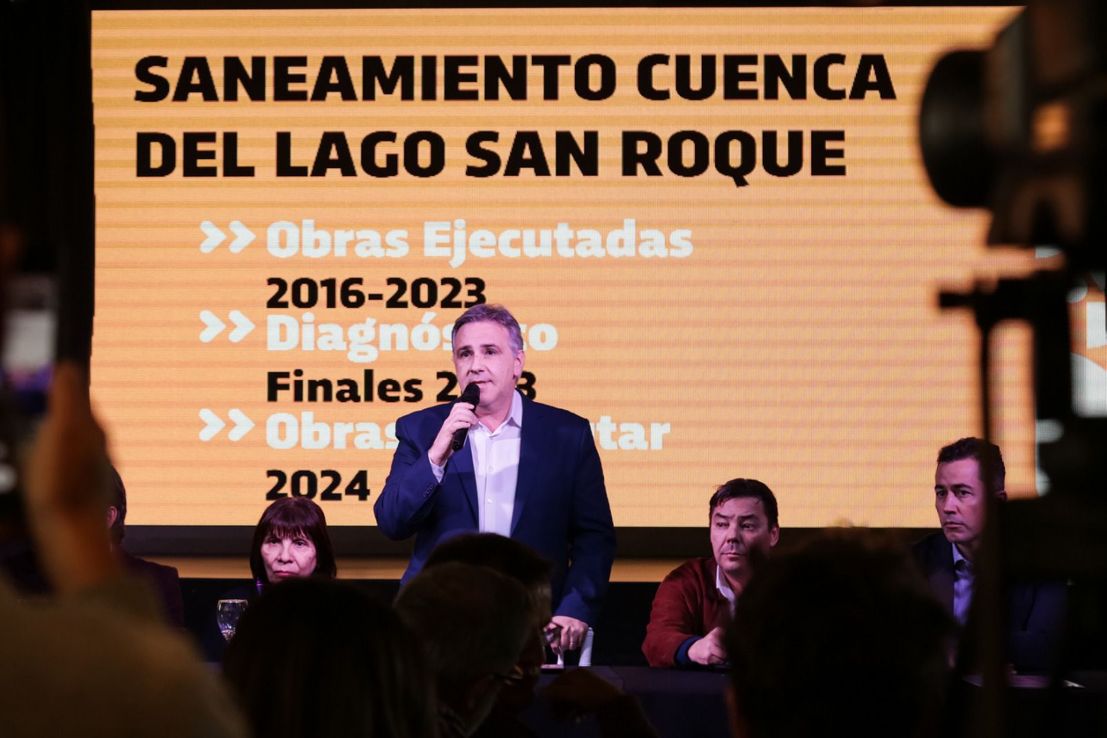 Llaryora presentó el Plan Integral de Saneamiento para la cuenca del Lago San Roque en Córdoba