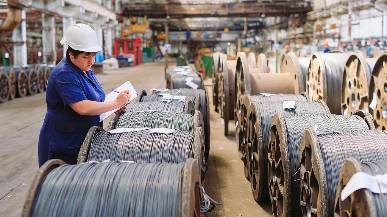 En lugar de dar planes trabajar hay que trabajar en un plan