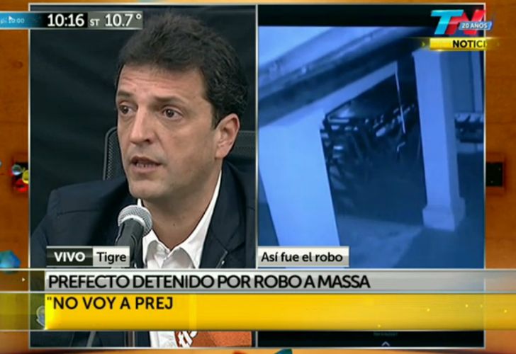 Massa dio una conferencia de prensa sobre el extraño robo en su casa